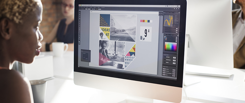 Digital Designer vs. Graphic Designer: Explore Key Differences and Similarities Between Both